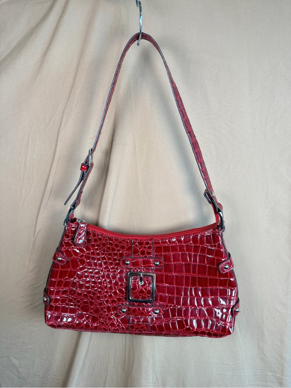 NY&Co Red Croc Shoulder Bag Y2K Baguette Patent Buckle 2000s Mob Wife Cherry Red